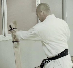 Макивара (巻藁)